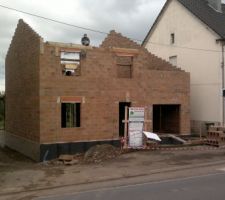 Murs termin&eacute;s