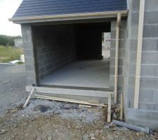 Seuil de porte du garage.