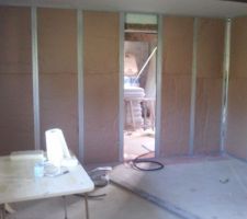 Isolation mur de la chambre, placo bientot