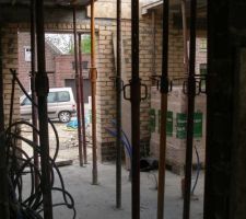 Le labyrinthe des &eacute;tais   et la tr&eacute;mie de l'escalier