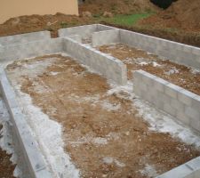 Vide sanitaire : vue c&ocirc;t&eacute; droit.