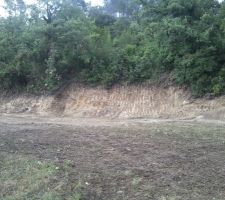 Terrassement fond du terrain pour gagner un peu de place