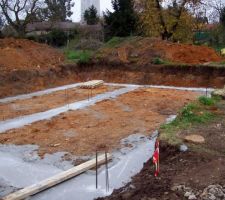 25 novembre 2011 ===> COULAGE DES FONDATIONS