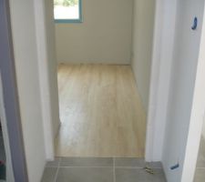 Le plancher de la chambre de jordan