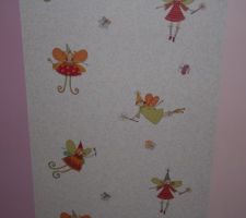 D&eacute;tail des 2 l&eacute;s de la t&ecirc;te de lit de la petite