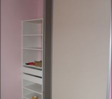 &ccedil;a y est, magie de la photo, les am&eacute;nagements int&eacute;rieurs et les portes coulissantes sont pos&eacute;es en un clic !