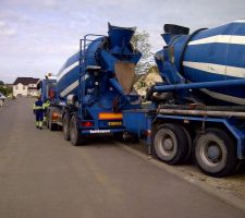 La 2eme toupie de 9m3 avec la pompe.......