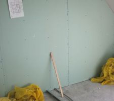 La salle de bain de l'étage