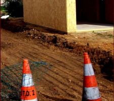 28 septembre 2011 ===> CREATION du futur chemin d'acc&egrave;s chantier