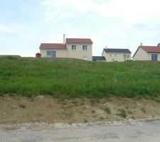 Terrain avant le d&eacute;but du terrassement