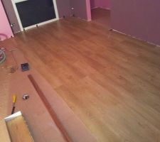 Le parquet de l'&eacute;tage, ici la chambre de la p'tite puce