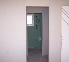 Chambre 4 avec dressing et salle d'eau