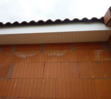 Installation des planches de rives
