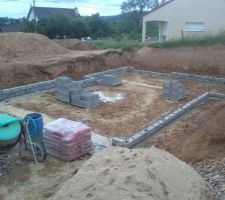 D&eacute;but de l'&eacute;l&eacute;vation du sous sol