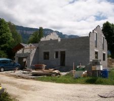 Ca commence à prendre forme, presque comme sur la plaquette!