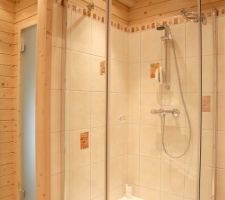 Notre douche, carrelée également