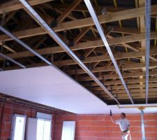 Doublage des plafonds côté chambres