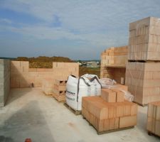 Vue de l'entr&eacute;e sur la cuisine