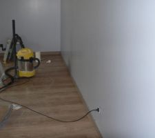 Chambre N° 2, les plinthes.
