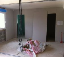 Vue sur la future suite parentale avec SDB et dressing...