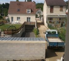 Allée en concassé de béton