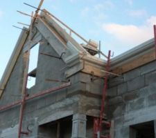 07 juin 2012: la corniche commence &agrave; habiller la p&eacute;n&eacute;tration.