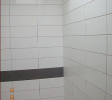 Salle d'eau &eacute;tage