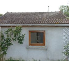 Arrière du garage à démolir