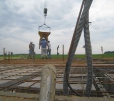 Coulage de la dalle du RDC ... enfin!