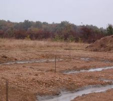 Des fondations bien arrosées !!!! de la pluie et encore de la pluie qui nous a valu un peu de retard