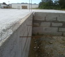 Ferraillage en attente pour la terrasse