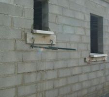 Seuils en ton pierre, jolis je trouve :-)