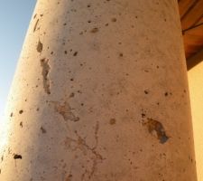 Poteaux qu'ils ne veulent plus crépir..