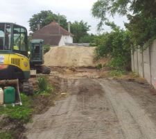 Peleteuses et vue de l'accès de chantier.