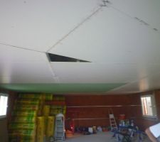 Plafond quasi fini , il reste les coupes