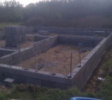 Le vide sanitaire en cours de montage