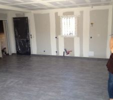 Cuisine vue depuis salon