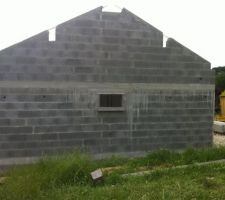 Vue du garage de la route (Vue Est)