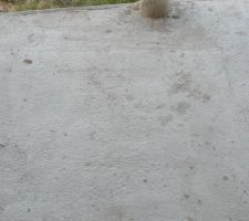 2 des 4 fissures de la terrasse