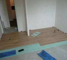 Pose du stratifi&eacute;.