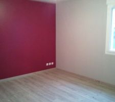 Peintures et sol de notre chambre