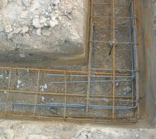 Détail système d'attache entre les ferrailles