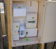 Coffret de chantier en place !