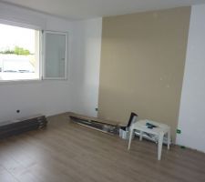 Sol de la pi&egrave;ce du bas