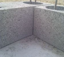 1 er parpaing du vide sanitaire