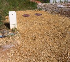 Assainissement. Pose des regards Eaux Us&eacute;es et Eaux Pluviales termin&eacute;e!