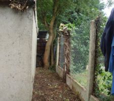 Derri&egrave;re de la remise d&eacute;gag&eacute;