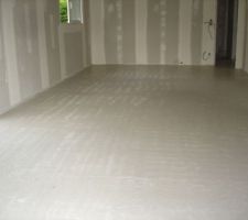 Chape liquide anhydrite