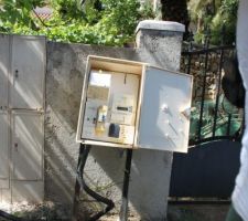Installation du compteur de chantier (5 minutes montre en main par la SANEF)