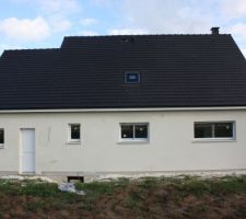 Façade nord. Enduit de 24h